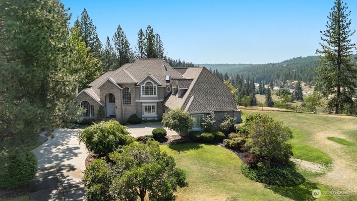 714 E Edenderry Court  Spokane WA 99223 photo