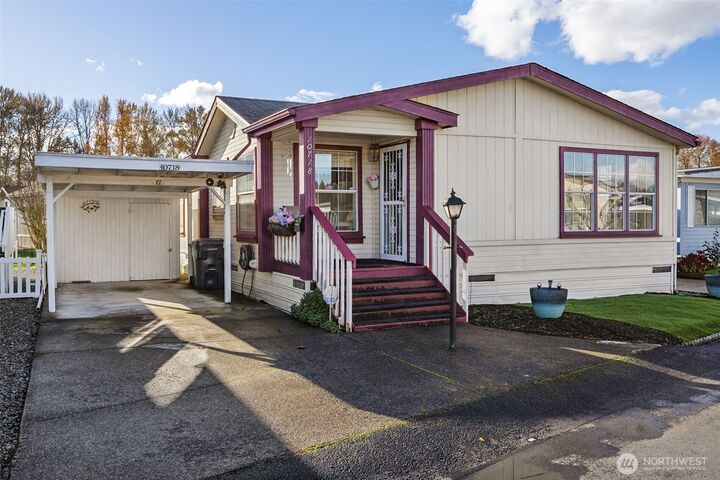 10718  62nd Street Ct E  Puyallup WA 98372 photo