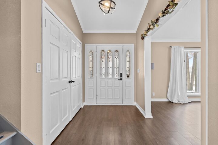 Property Photo:  1555 Villa Park Drive  WI 54904-8273 