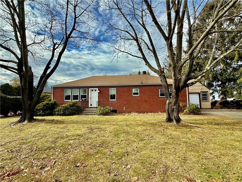 Property Photo: 85 Hilton Avenue RI 02915