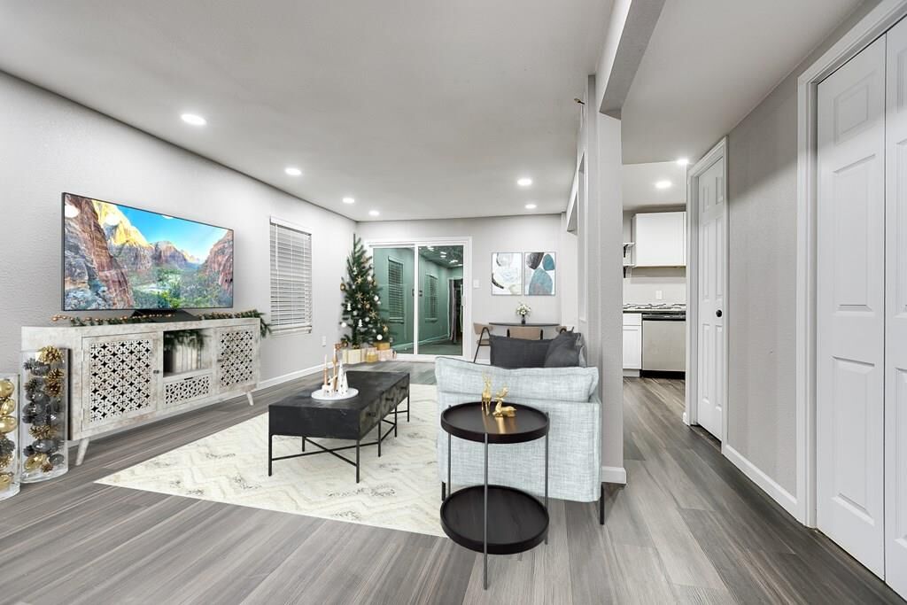 Property Photo: 6622 Knickerbocker Rd TX 76904