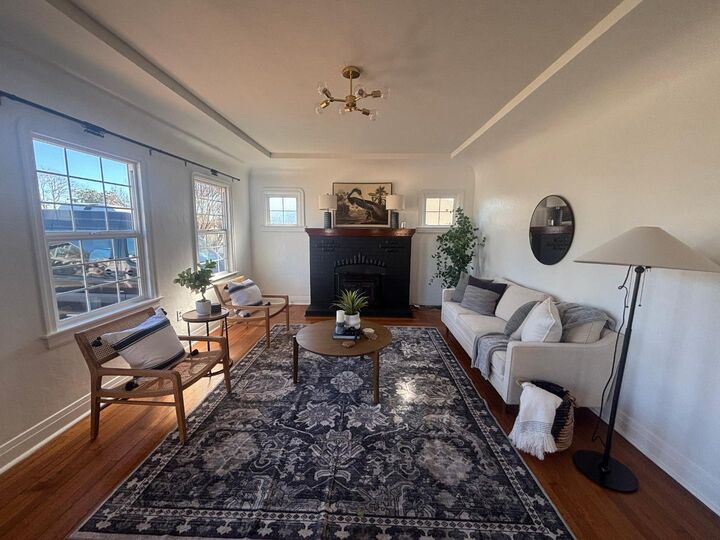 Property Photo:  33 Roosevelt Street  CA 95076 