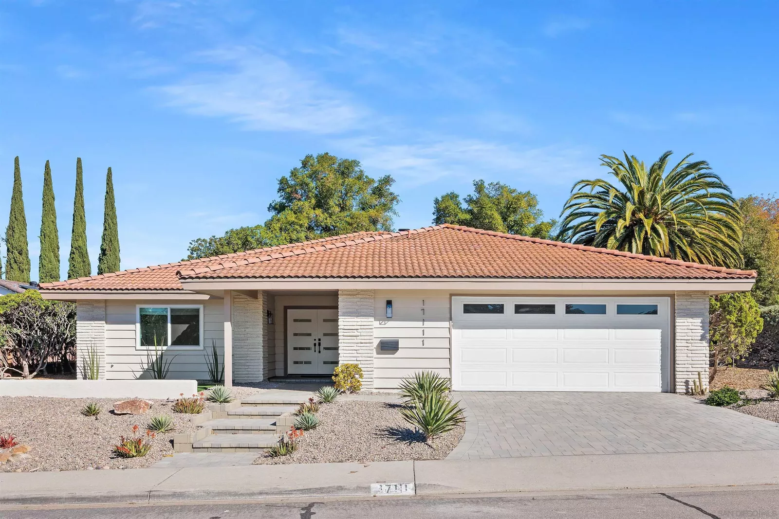 Property Photo: 17111 Prado Pl CA 92128
