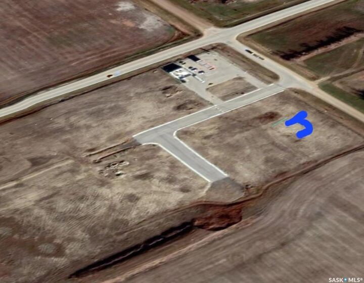 Property Photo:  2062 Miller Road  SK S4H 3R4 