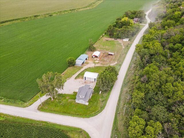 Property Photo:  20800 Paddock  Avenue  IA 51561 