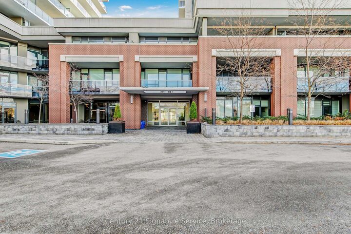 Photo de la propriété:  4800 Highway 7 N/A 117  ON L4L 1H8 