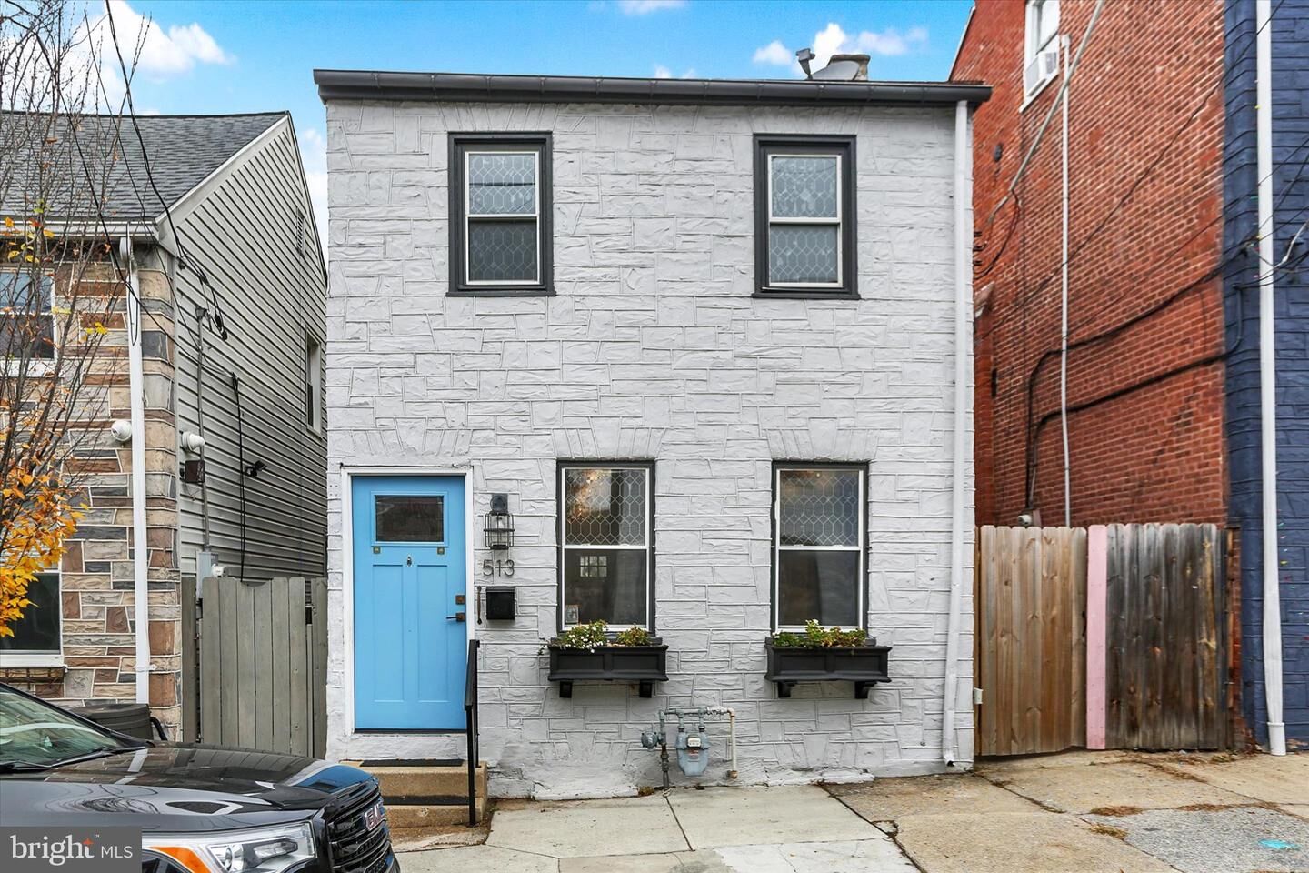 Property Photo: 513 Poplar Street PA 17603