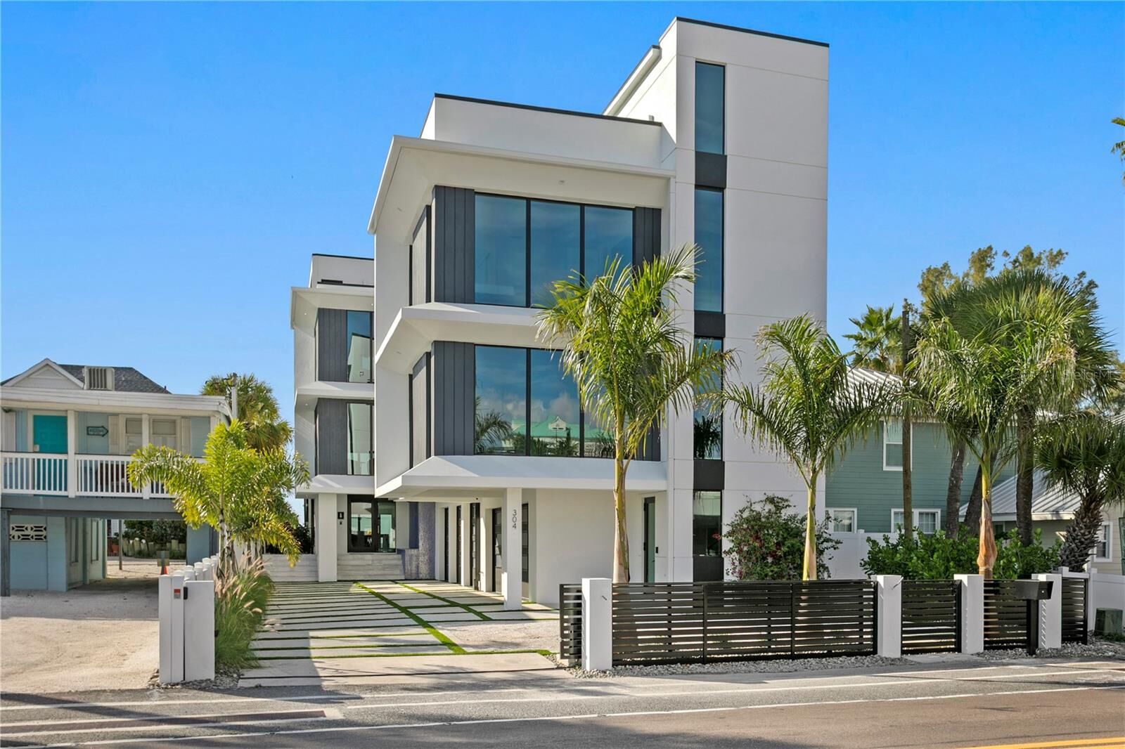 Property Photo:  304 Gulf Boulevard  FL 33785 