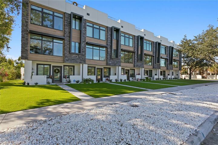 Property Photo:  90 Columbia Drive 3  FL 33606 