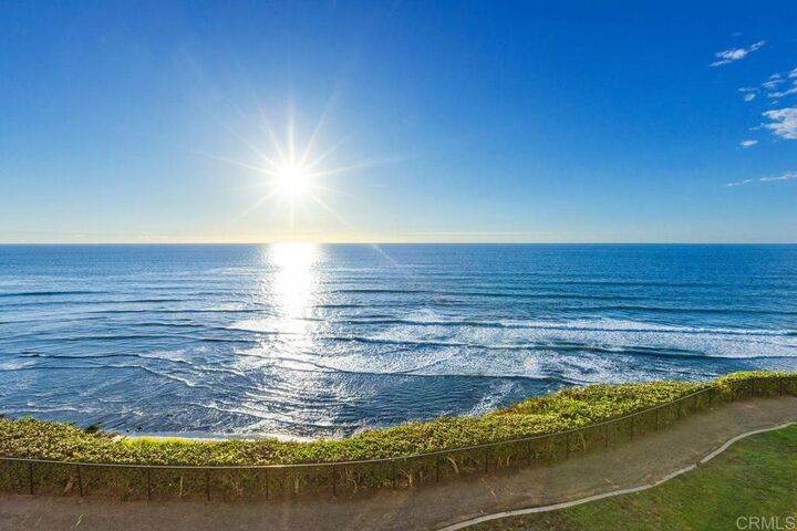 Property Photo:  369 W I Street  CA 92024 