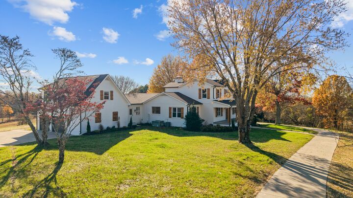 Property Photo: 4818 Hickory Ridge Rd TN 37087