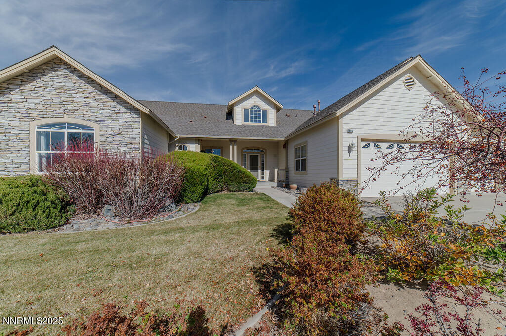 Property Photo: 1604 Chiquita Street NV 89423