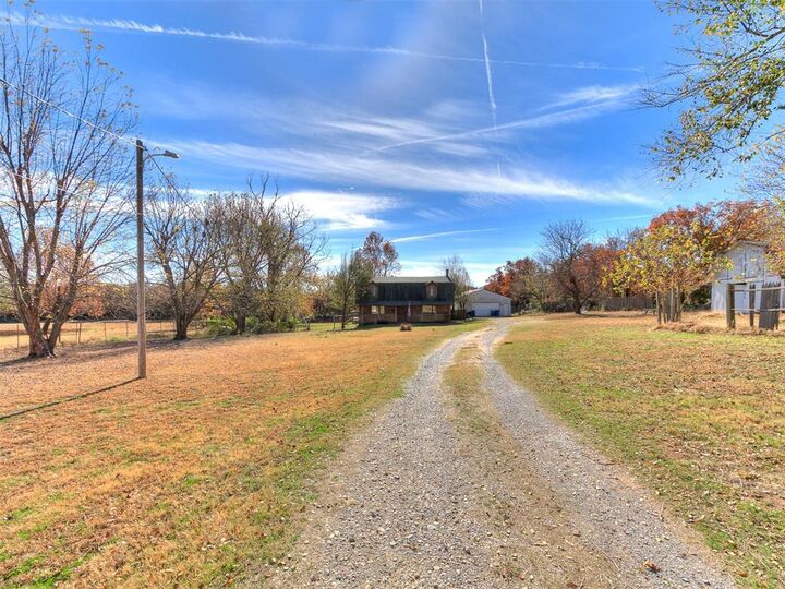 Property Photo:  12694 Green Oak Drive  OK 73020 