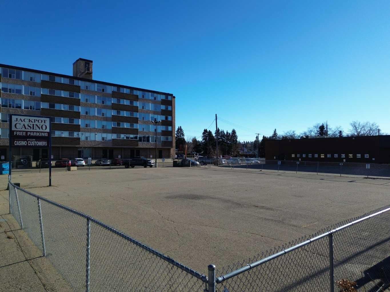 Property Photo:  4717 49 Street  AB T4N 6B9 