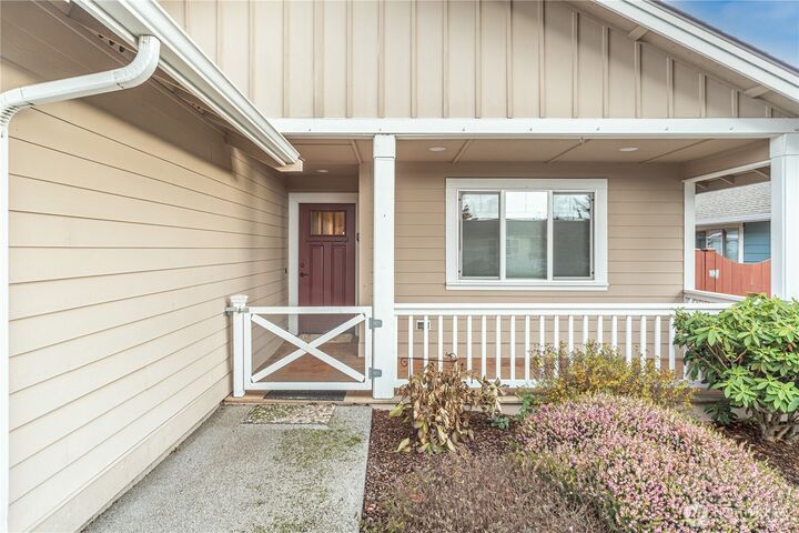 Property Photo:  652  McPherson Street  WA 98368 