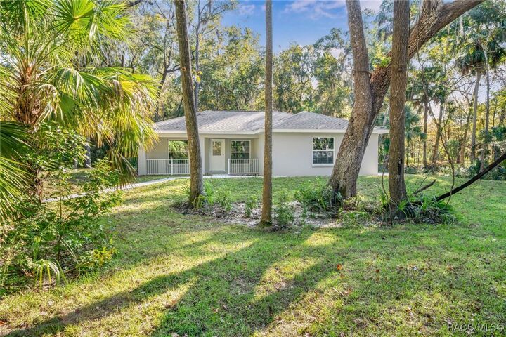 21 River Trail Drive  Inglis FL 34449 photo