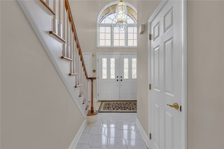 Property Photo: 132 Post Oak Dr PA 15010