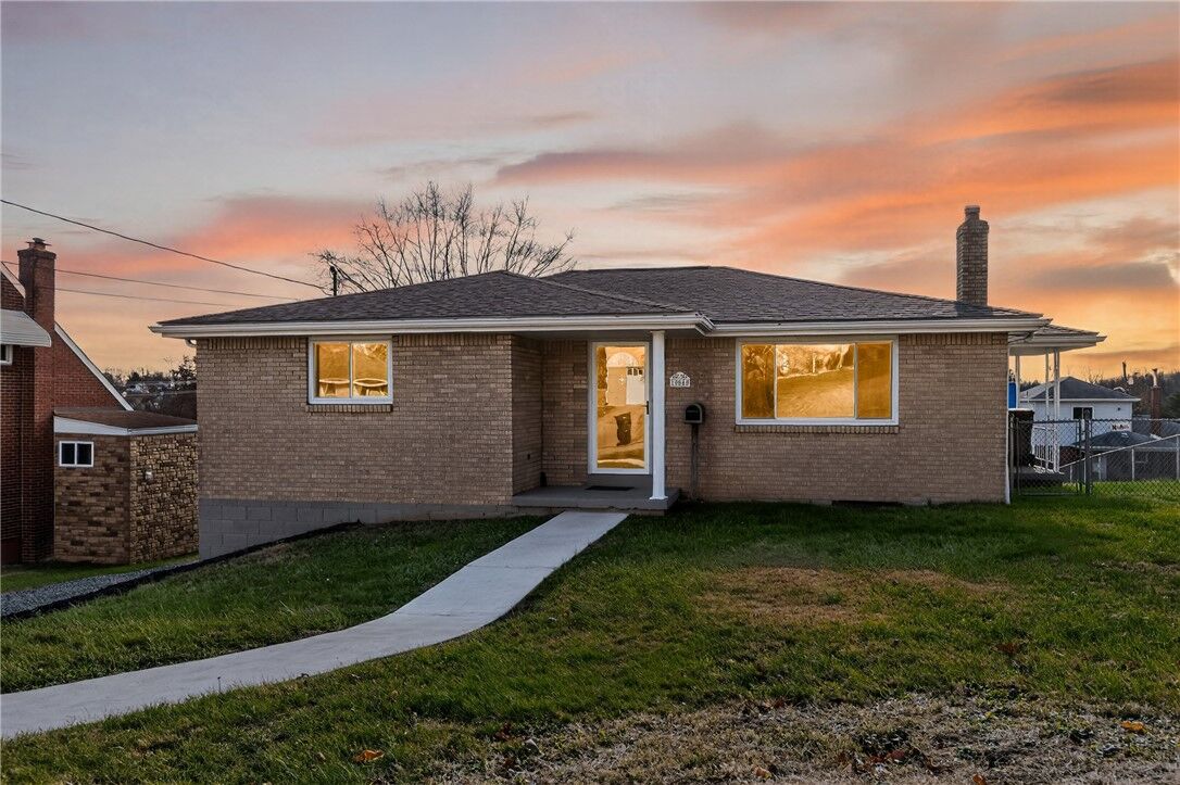 Property Photo:  10640 Bellview Dr  PA 15642 