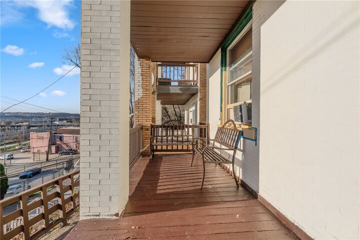 Property Photo: 2460 Colorado Way PA 15212