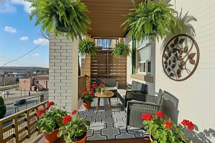 Property Photo:  2460 Colorado Way  PA 15212 