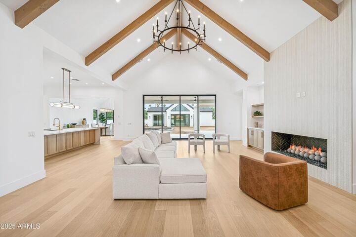 Property Photo: 5239 E Cortez Drive AZ 85254