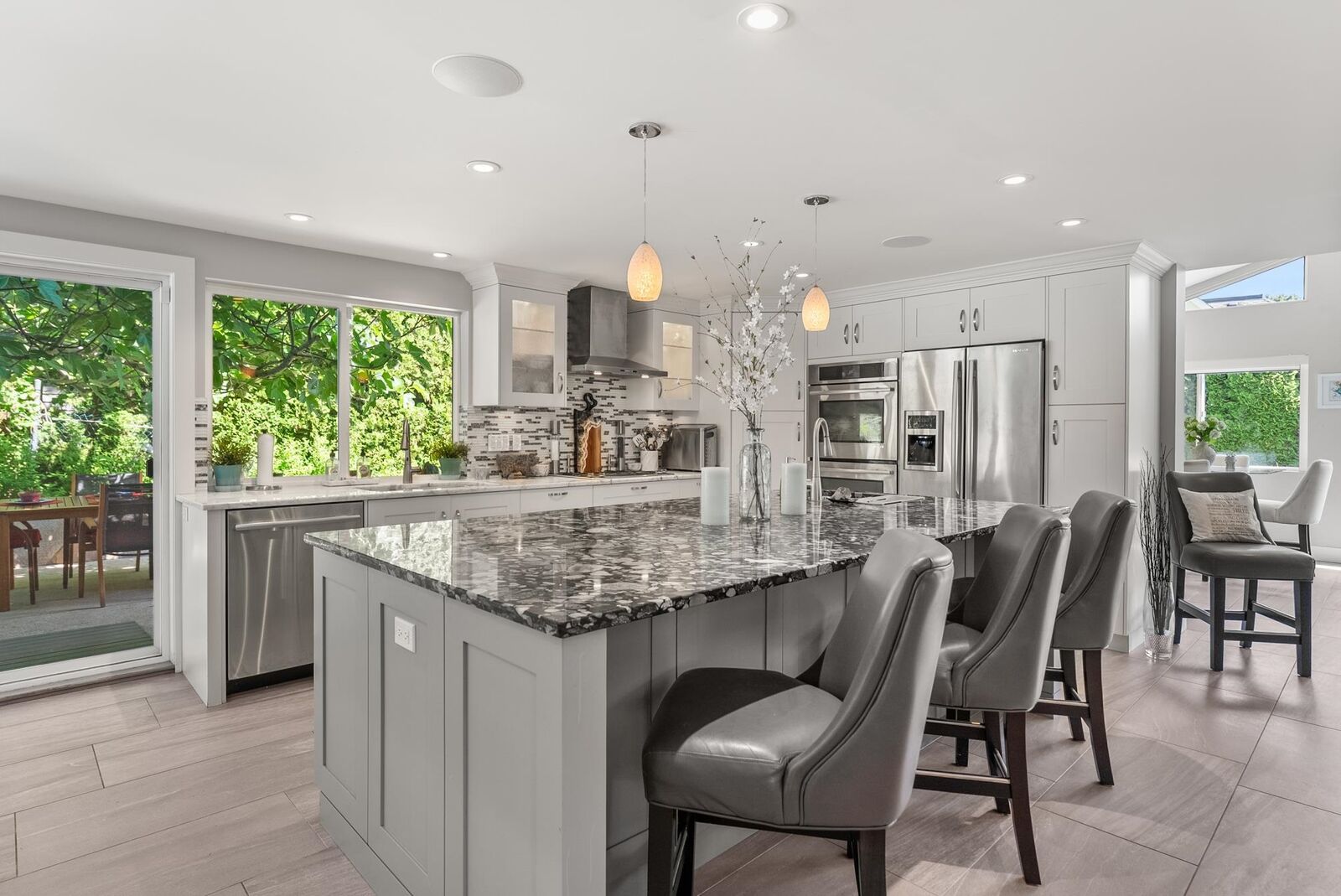 Property Photo:  1110 Pacific Drive  BC V4M 2K5 