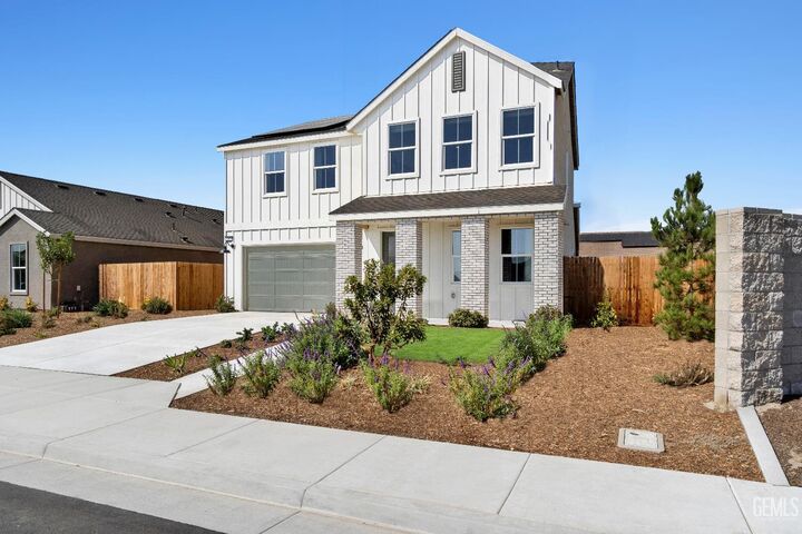 Property Photo: 7300 Peach Grove Lane CA 93313