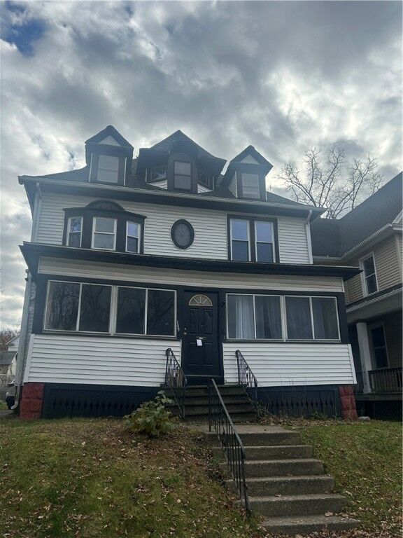 Property Photo:  189 Augustine Street  NY 14613 