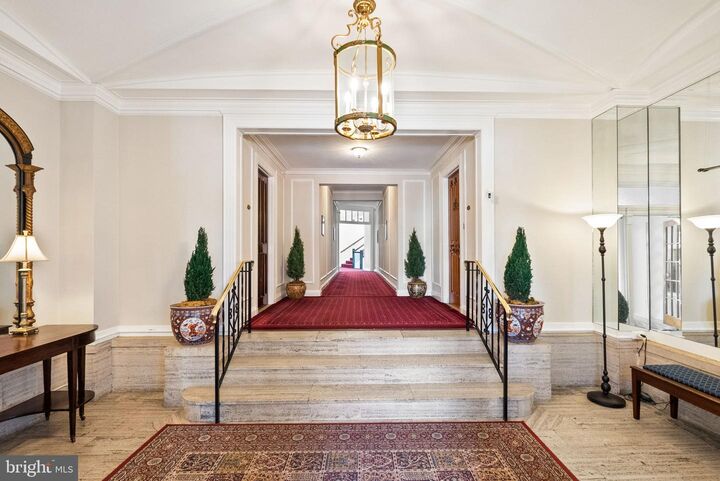 Property Photo:  3405 Greenway 406  MD 21218 