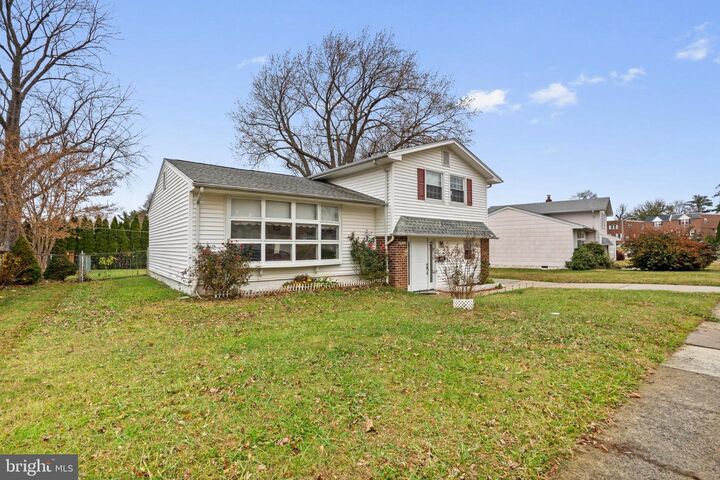 Property Photo:  8912 Turton Drive  PA 19115 