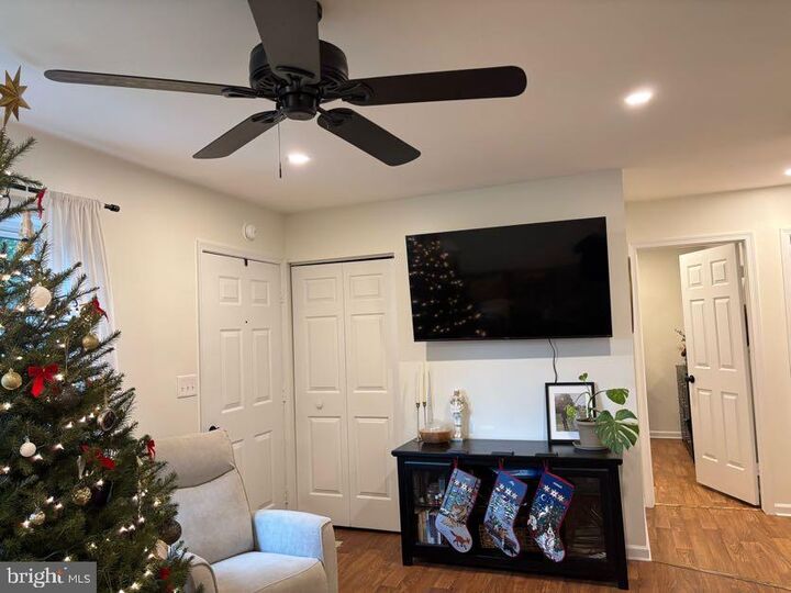 Property Photo:  2120 Lyndon Avenue  PA 17602 