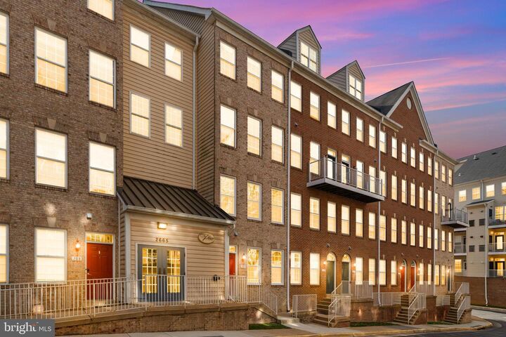 2665 Manhattan Place 109  Vienna VA 22180 photo