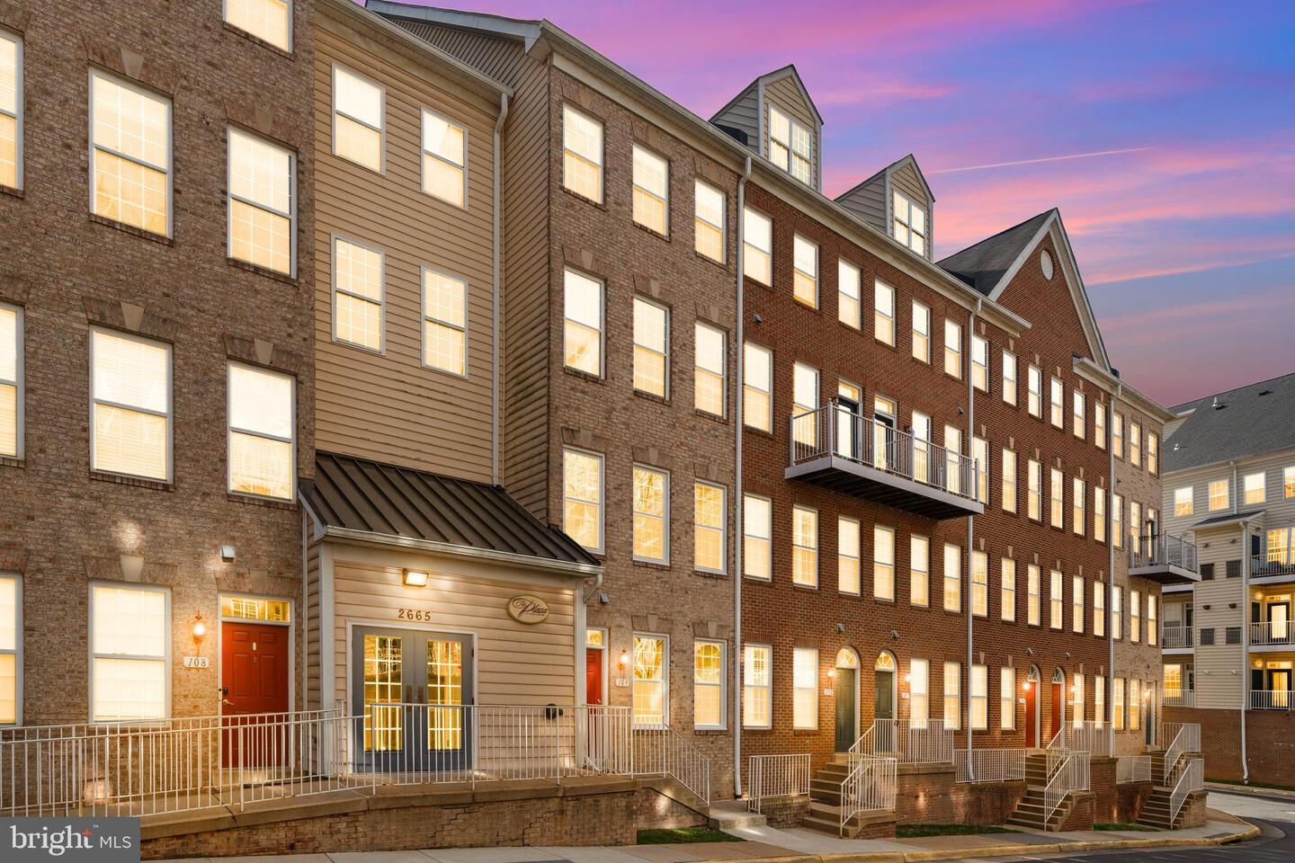 Property Photo:  2665 Manhattan Place 109  VA 22180 