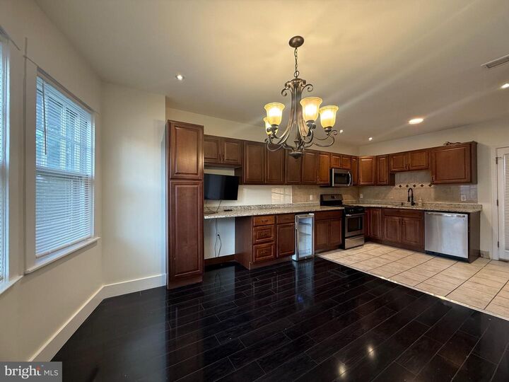 Property Photo:  101 S Glenwood Avenue  PA 19018 