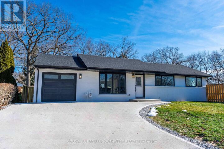 1566 Howston Avenue  Sarnia ON N7V 3Y9 photo