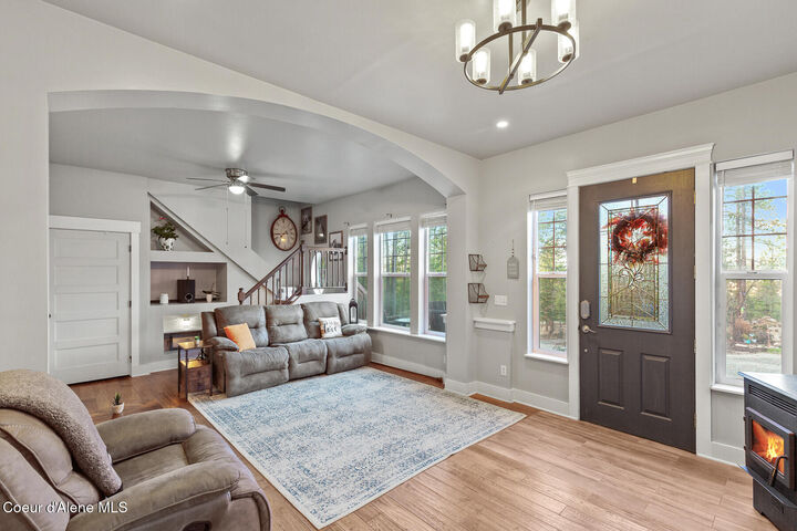 Property Photo:  15686 W Riverview Dr  ID 83854 