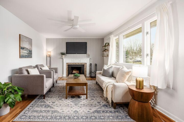 Property Photo: 970 Oberlin Drive OH 43221