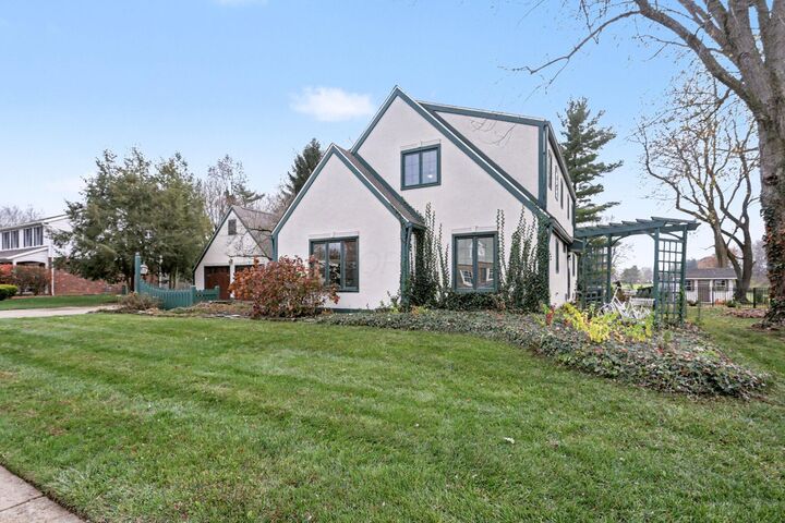 Property Photo:  477 Sycamore Drive  OH 43113 