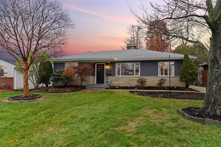 Property Photo: 2676 Nottingham Road OH 43221