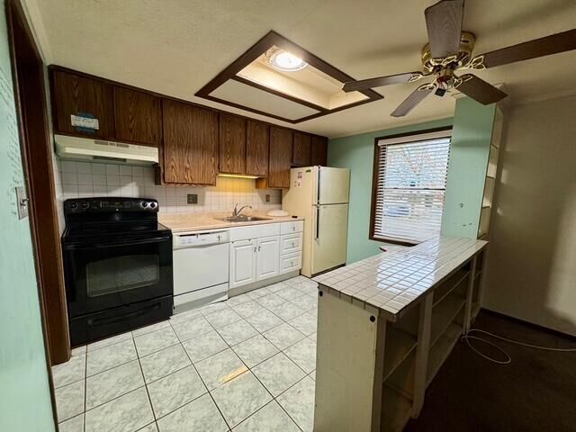 Property Photo: 805 Pipers Lane OH 43228