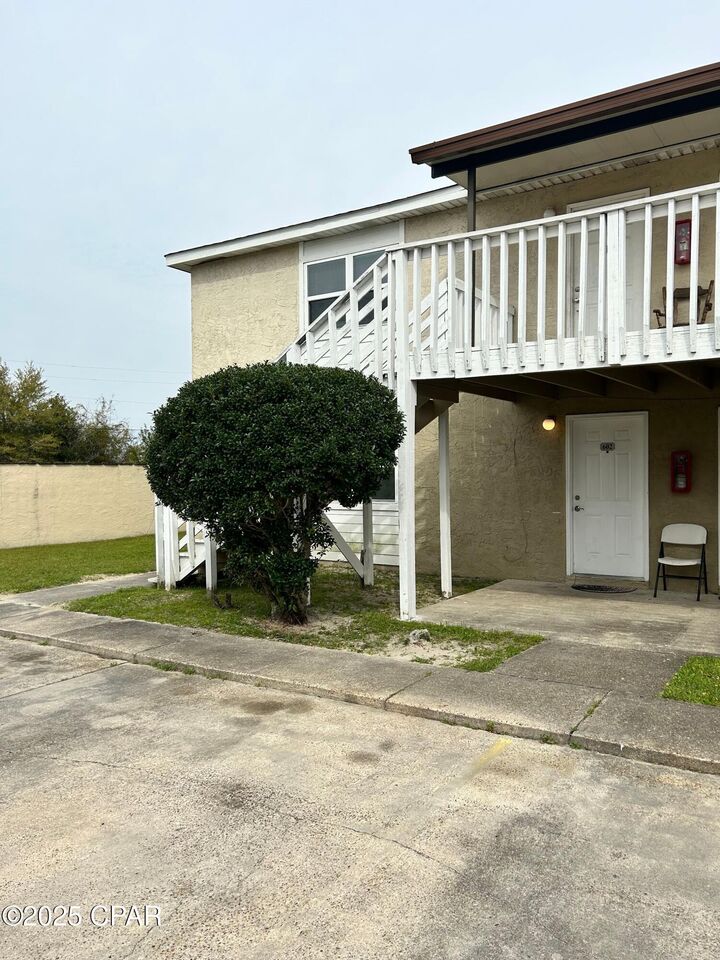 Property Photo: 3914 E 11th Street 602 FL 32404