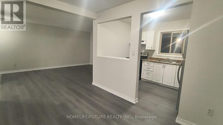 Property Photo: 255 Porter Street 18 ON L1J 1N3