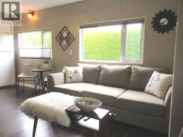 Property Photo:  415 Commonwealth Road 68  BC V4V 1P4 