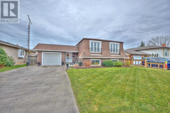 Photo de la propriété:  51 Westwood Crescent  ON L3C 4R2 