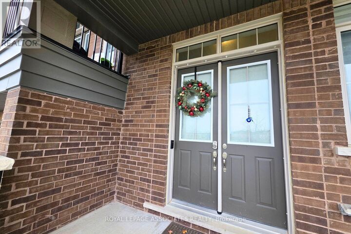 Property Photo:  133 Marcel Brunnelle Drive  ON L1P 0G7 