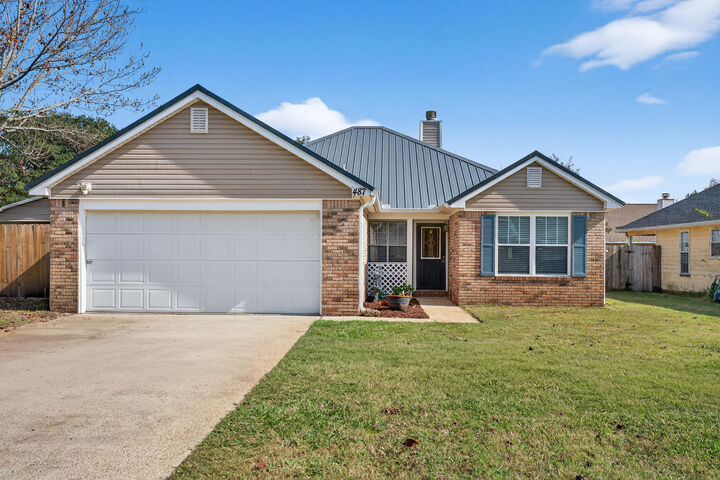 487 Cascabellas Street  Mary Esther FL 32569 photo