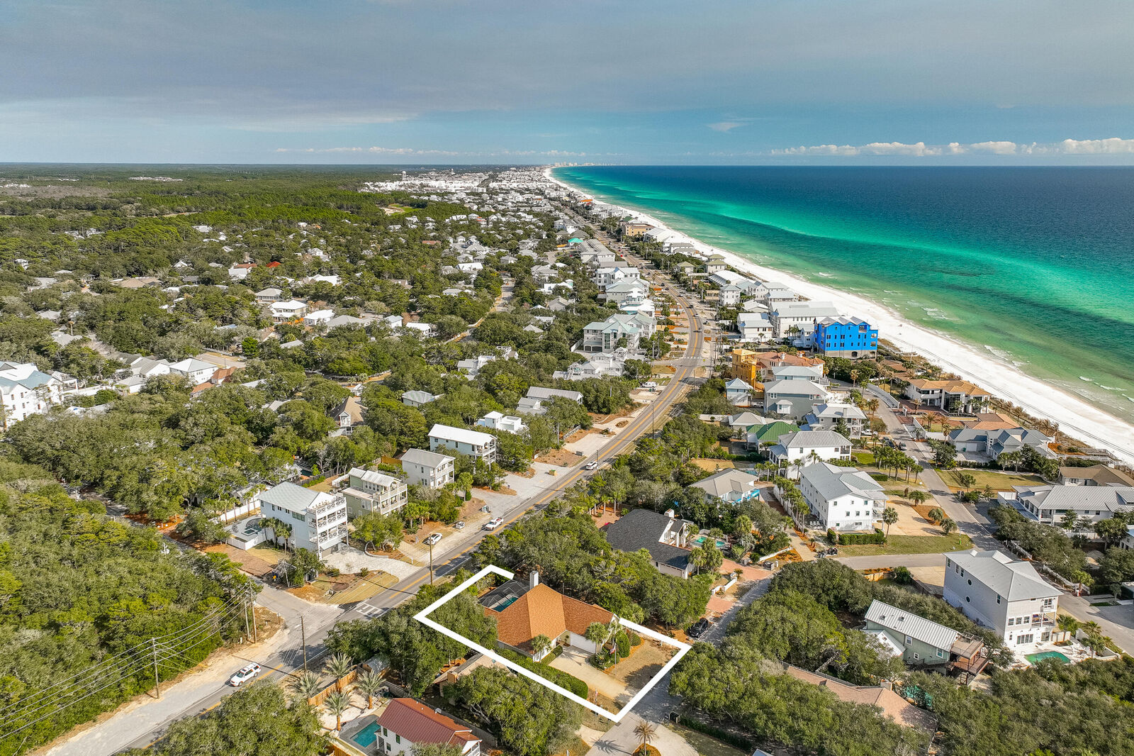 Property Photo:  419 Pelican Circle  FL 32461 