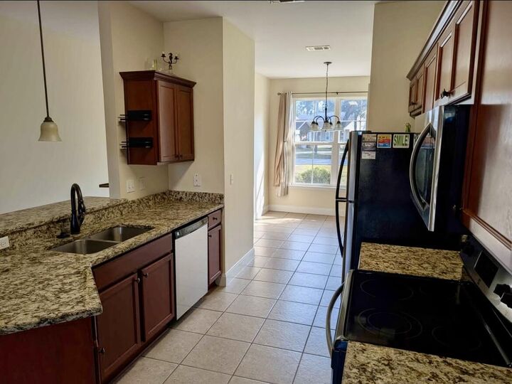 Property Photo:  204 B Spencer Place  FL 32578 