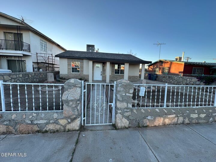 543 Dolan Street  El Paso TX 79905 photo