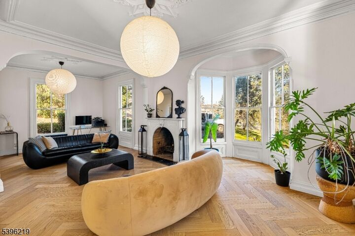 Property Photo: 1370 Johnston Dr NJ 07069